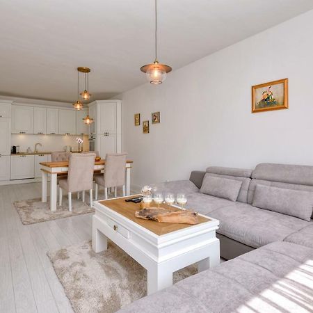 Apartment Grand Karavel Centre Warna Zewnętrze zdjęcie